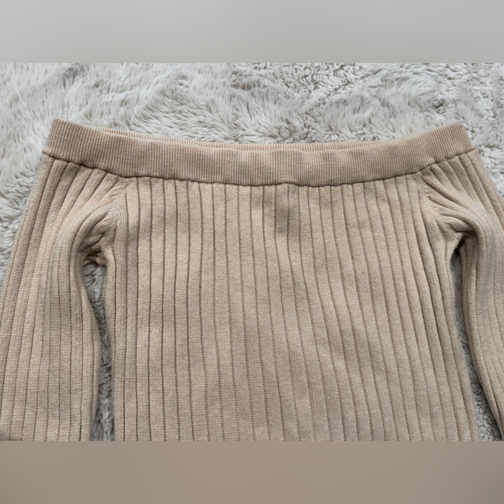 Aerie Cream Off-Shoulder Ribbed Sweater - Picture 4 of 4